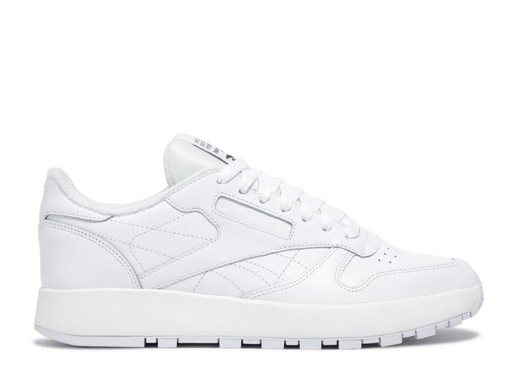 حذاء رياضي Reebok MAISON MARGIELA X CLASSIC LEATHER TABI 'WHITE' باللون الأبيض