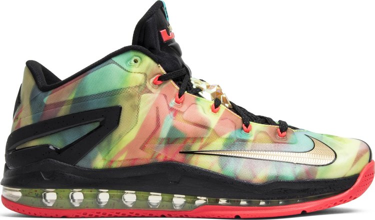 Nike Max LeBron 11 Low SE 'Multi-Color' Sneakers, Multicolor