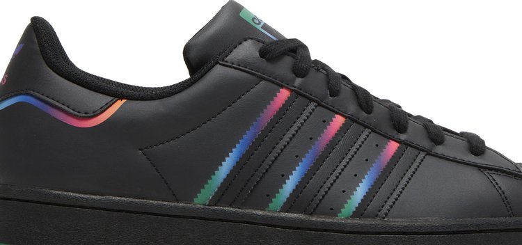 حذاء رياضي Adidas Superstar 'Black Green' باللون الأسود