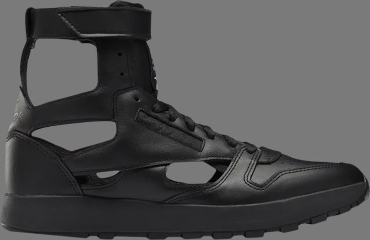 حذاء رياضي Maison Margiela x Classic Leather Tabi High 'Black' من Reebok، باللون الأسود