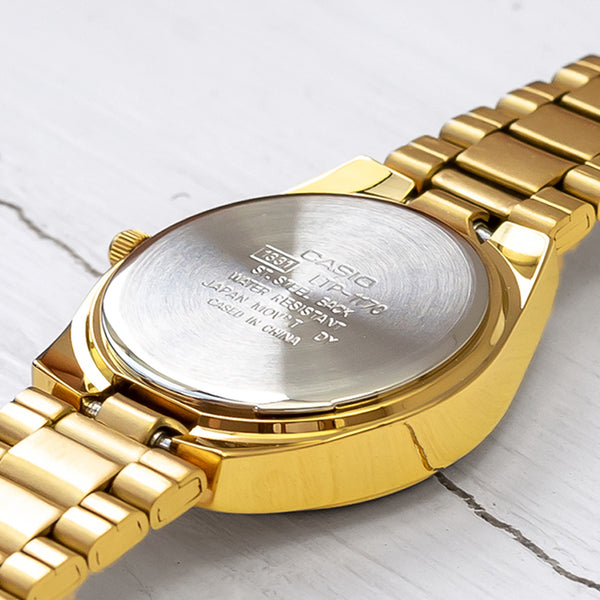 CASIO Simplistic Casual Gold Analog watch, yellow