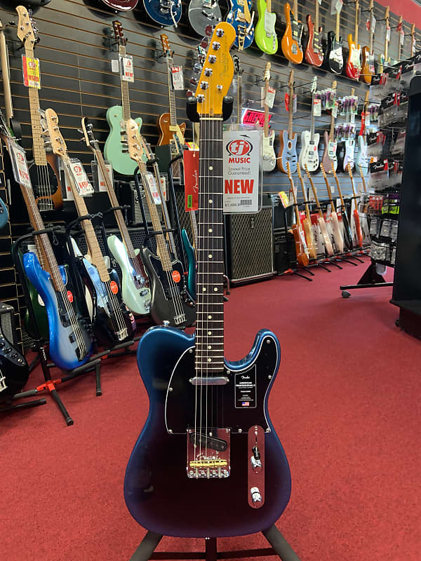 Fender American Professional II Telecaster with Rosewood Neck 2020 - Present Dark Night American Professional II Telecaster with Rosewood Fretboard