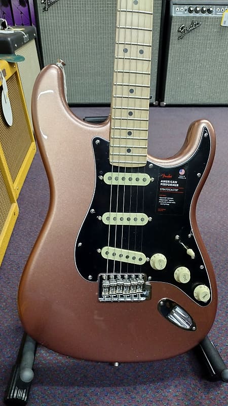 American Performer Stratocaster (Penny)