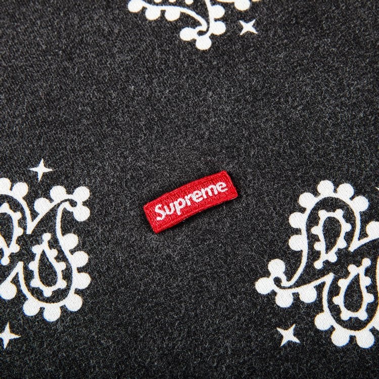 تي شيرت Supreme Small Box Tee 'Black Bandana'، باللون الأسود