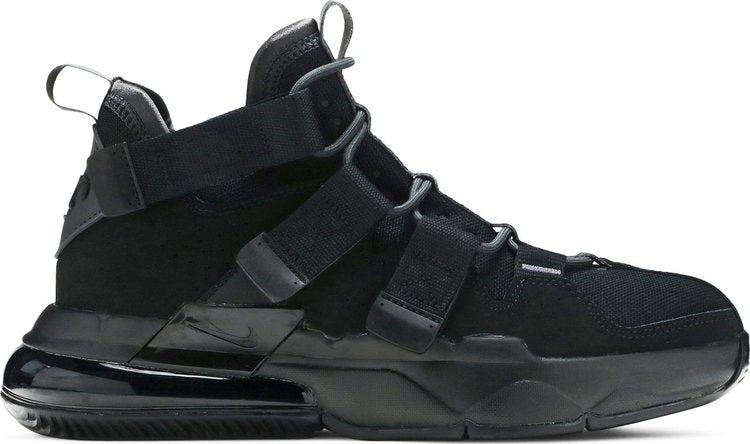 حذاء Nike Air Edge 270 "Triple Black"