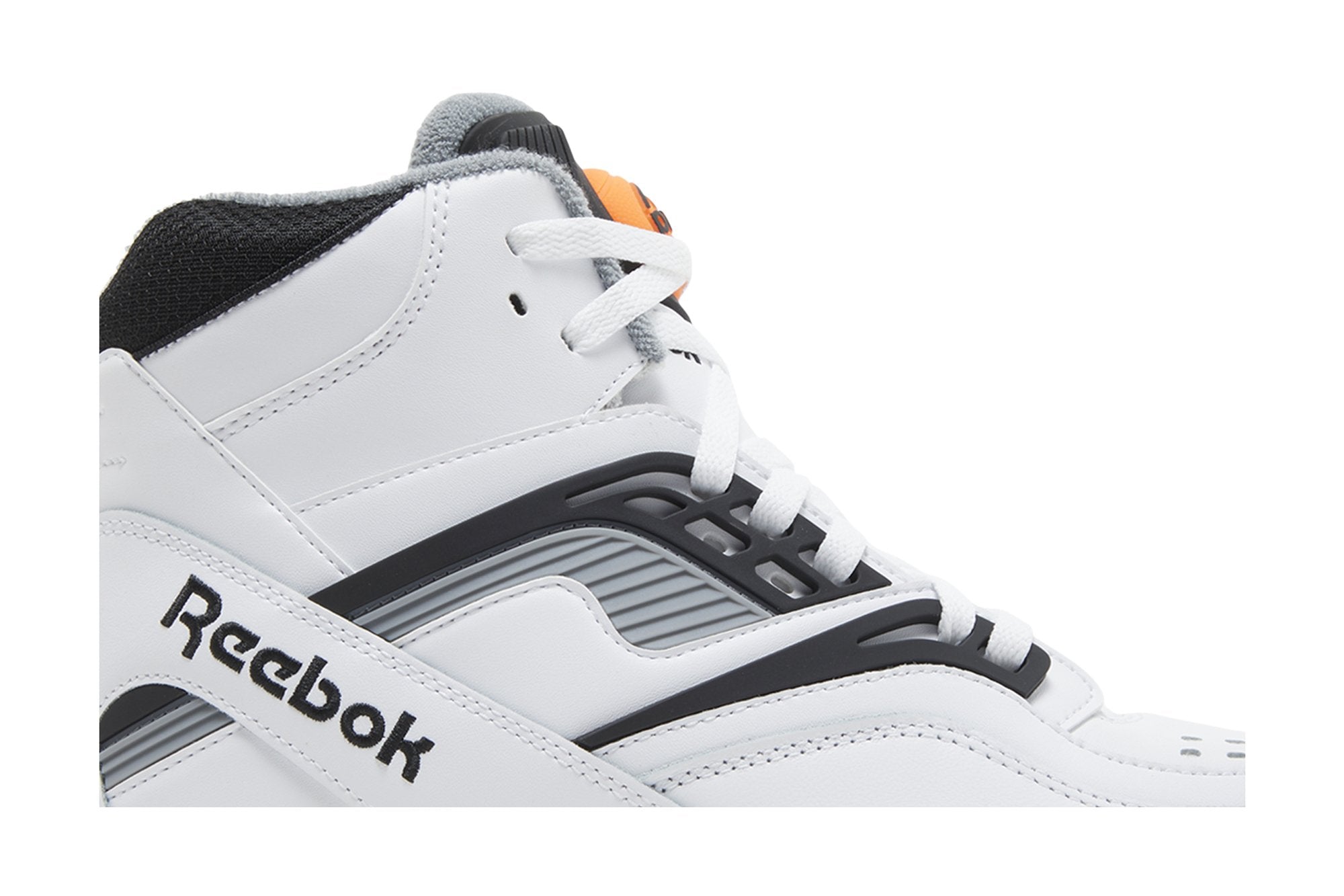 حذاء رياضي Pump TZ Reebok باللون الأبيض