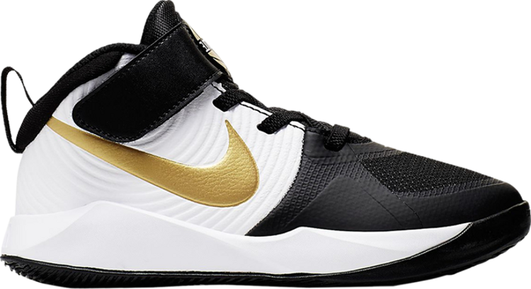 حذاء رياضي Nike Team Hustle D9 PS 'Black Metallic Gold' باللون الأسود