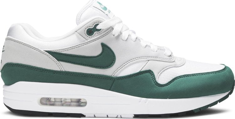 Nike Air Max 1 'Evergreen' Sneakers, Green