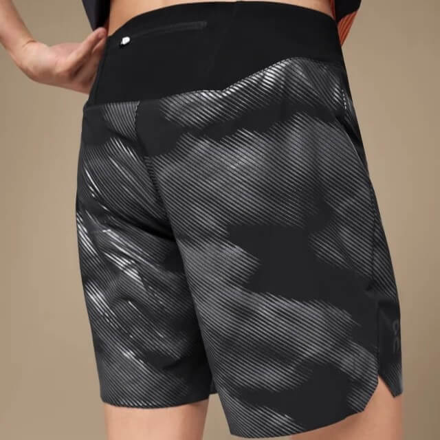 On Running Lightweight Shorts, black