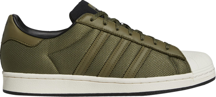 حذاء رياضي Adidas Superstar 'Focus Olive' باللون الأخضر