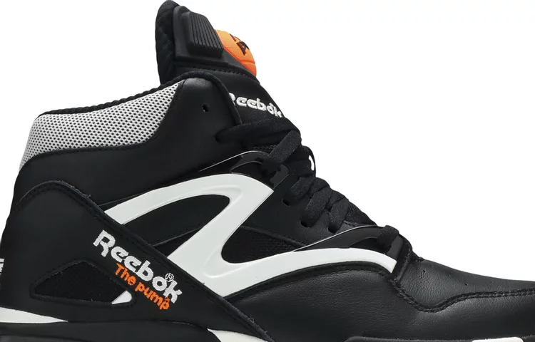 Pump omni zone 2 'dee brown' Reebok sneakers, black