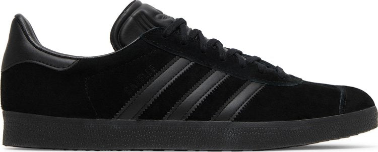 حذاء رياضي Adidas Gazelle 'Triple Black' باللون الأسود