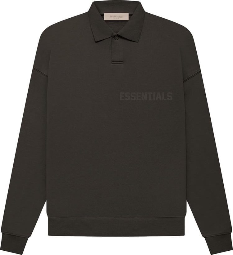 قميص بولو بأكمام طويلة من Fear of God Essentials "Off Black"، باللون الأسود