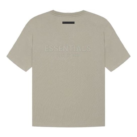 تي شيرت Fear of God Essentials SS21 بأكمام قصيرة، لون موس