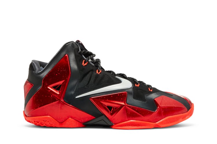 Nike LeBron 11 'Away' Sneakers, Black