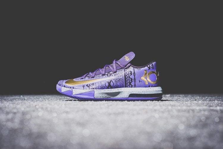 حذاء رياضي نايك KD 6 'BHM'، أرجواني