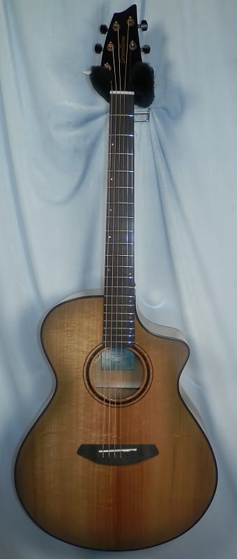 Breedlove Pursuit Exotic S Concert Sweetgrass CE Myrtlewood-Myrtlewood