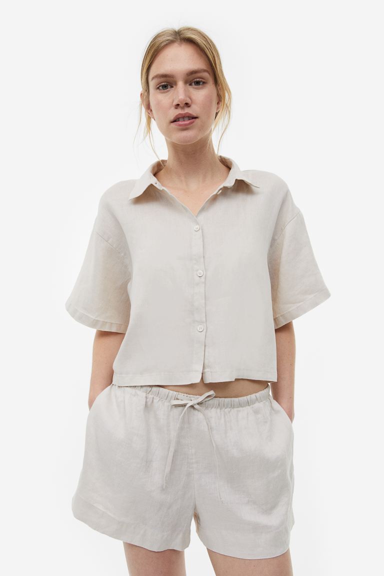 Linen shorts H&M, light beige