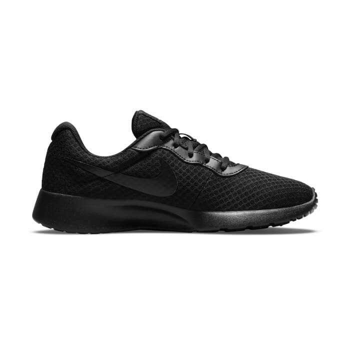 Nike Tanjun sneakers, black