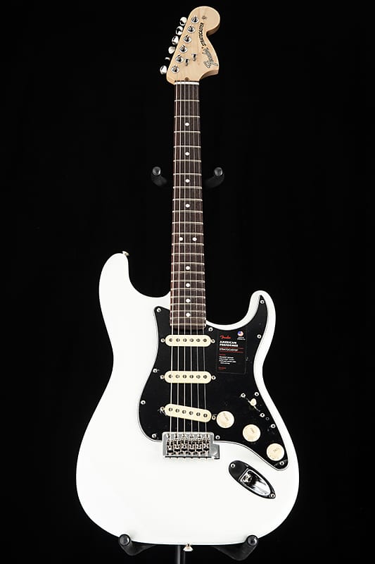 Fender American Performer Stratocaster Arctic White American Performer Stratocaster with Rosewood Fretboard