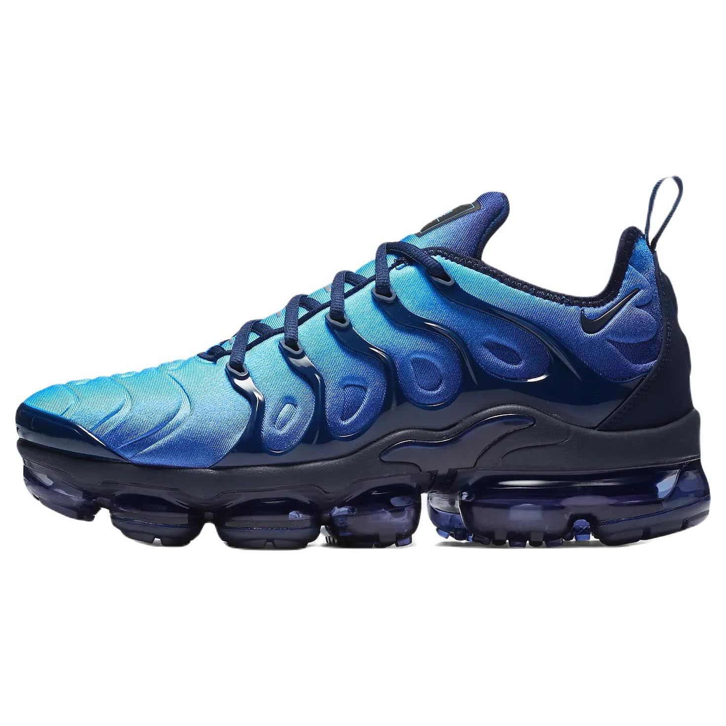 حذاء رياضي Nike Air VaporMax Plus باللون الأزرق/الأسود