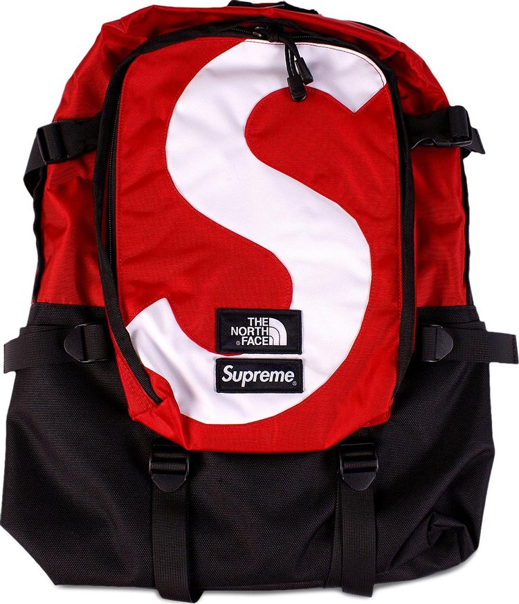 حقيبة ظهر Supreme x The North Face S Logo Expedition باللون الأحمر