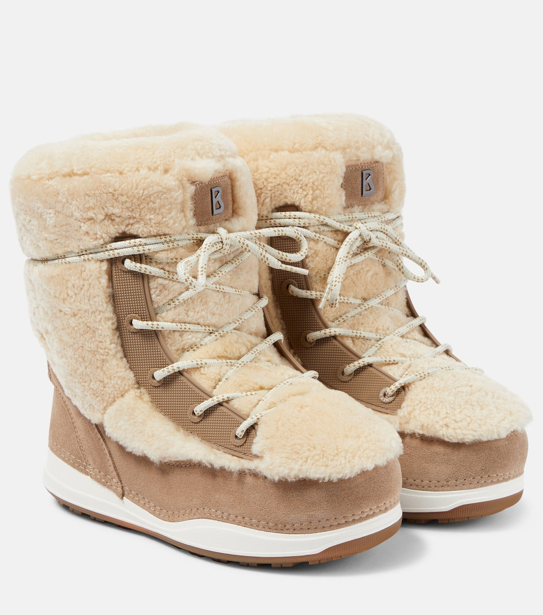 La plagne ankle boots in Bogner sheepskin and suede, beige