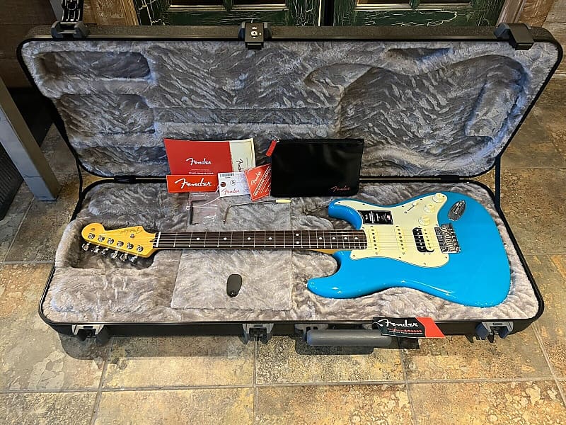 Fender American Pro 2 Stratocaster Strat Hss Miami Blue with Hard Case