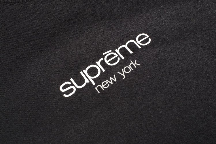 تي شيرت Supreme Classic Logo باللون الأسود، أسود