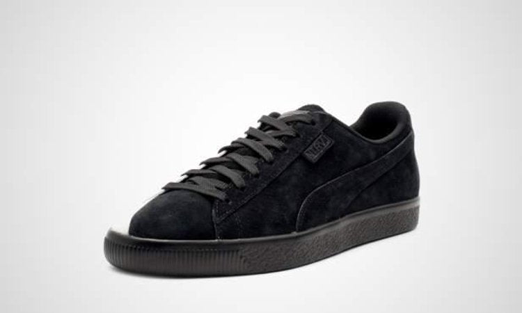 Puma Staple Design x Clyde Glacier Gray Sneakers, Black