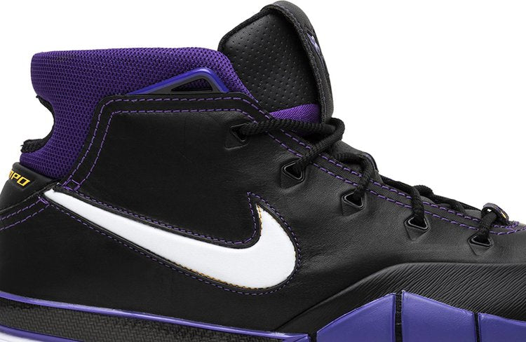 حذاء Nike Zoom Kobe 1 Protro 'Black Out' باللون الأرجواني