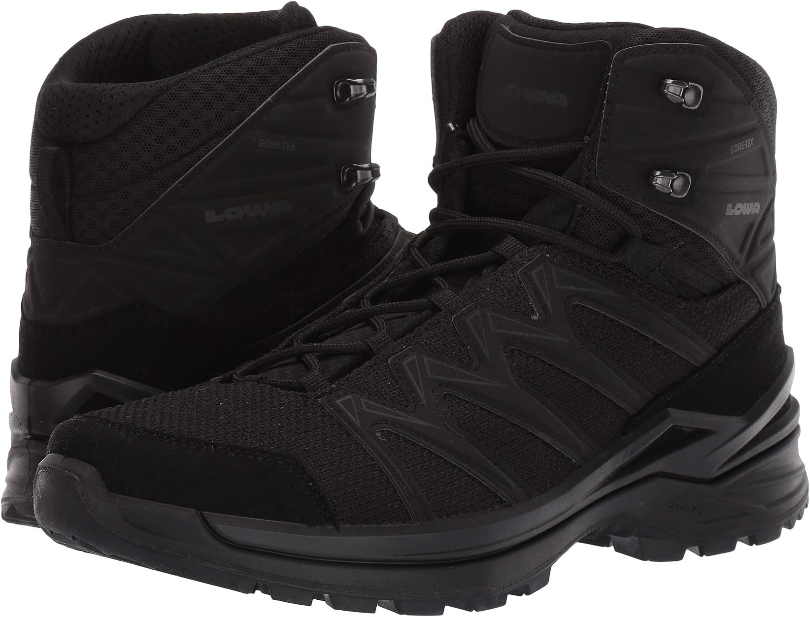 Hiking shoes Innox Pro GTX Mid TF Lowa, black