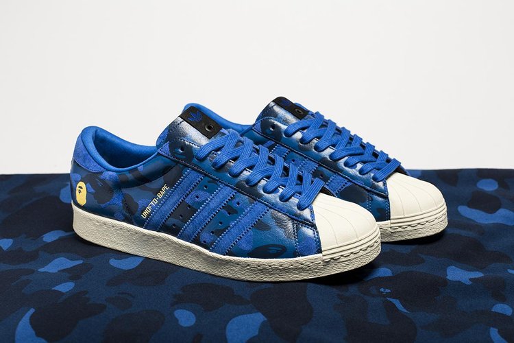 Adidas A Bathing Ape x Undeafeated x Superstar 80s 'Blue Camo' sneakers, blue