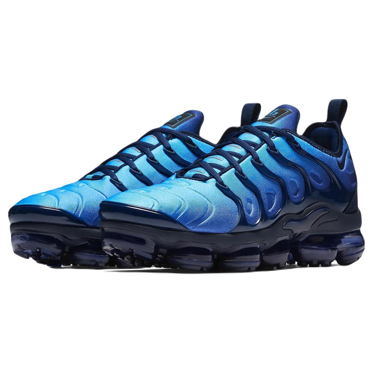 حذاء رياضي Nike Air VaporMax Plus باللون الأزرق/الأسود