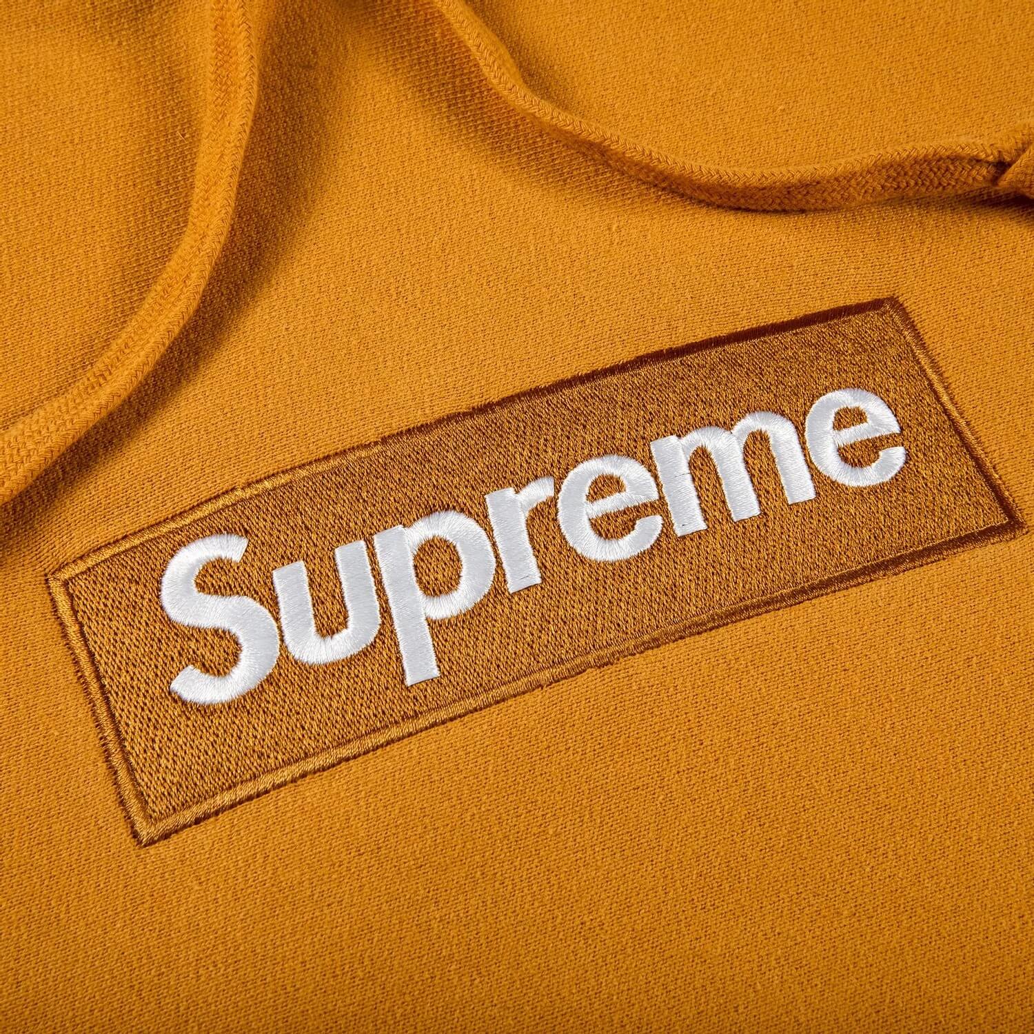 هودي بشعار Supreme Box باللون الأصفر