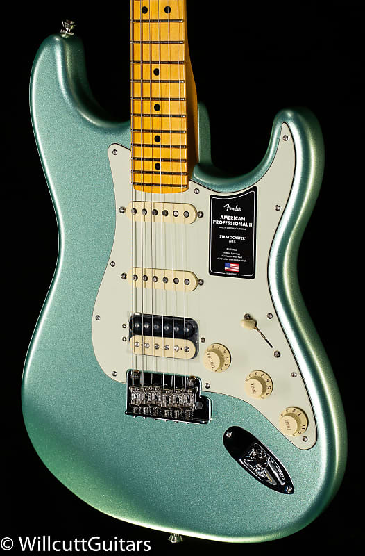 جيتار Fender American Professional II Stratocaster HSS Maple Fingerboard Mystic Surf Green (621)