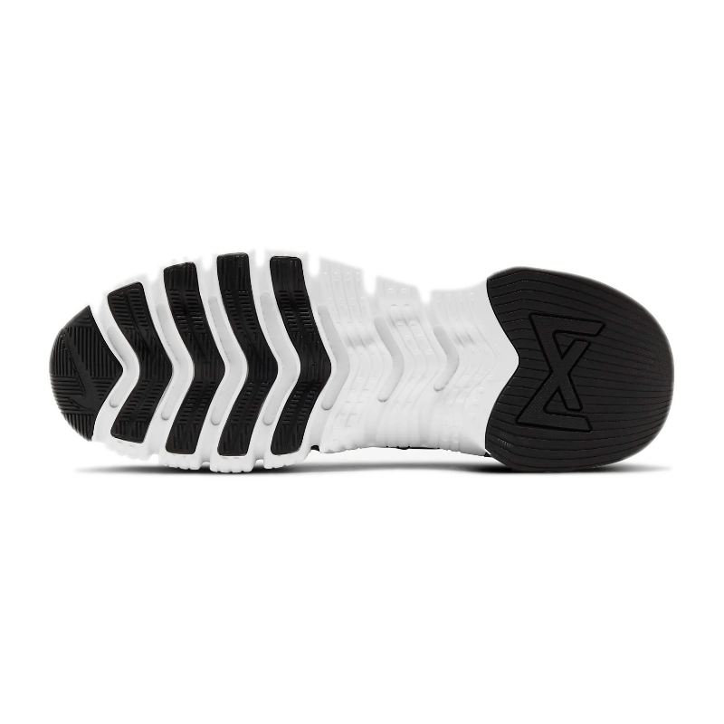 Nike Free Metcon 4 Training Shoes, Black/White