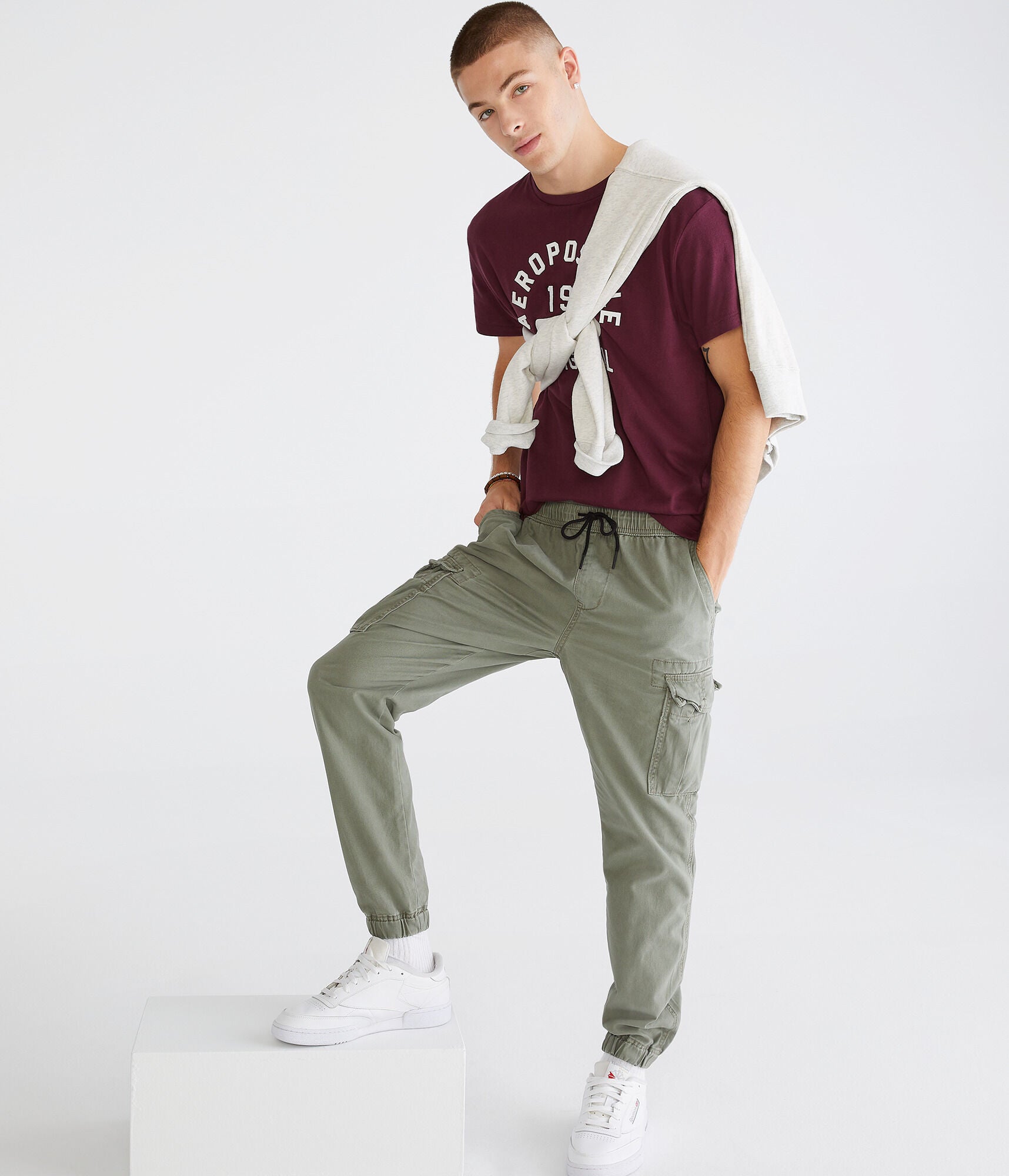 Aeropostale twill cargo joggers, green