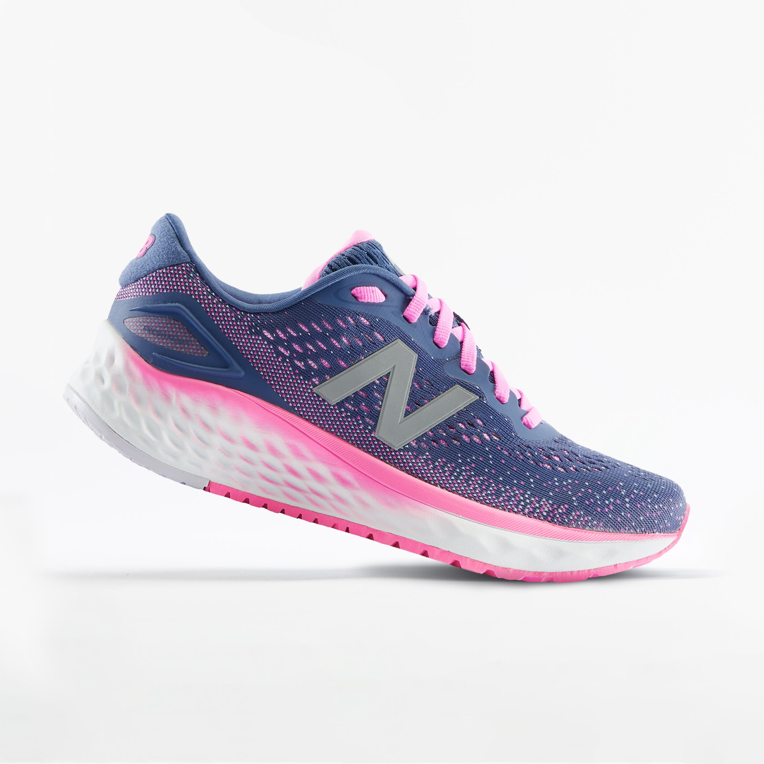 حذاء رياضي NB Fresh Foam Higher للنساء باللون الأزرق/الوردي من NEW BALANCE