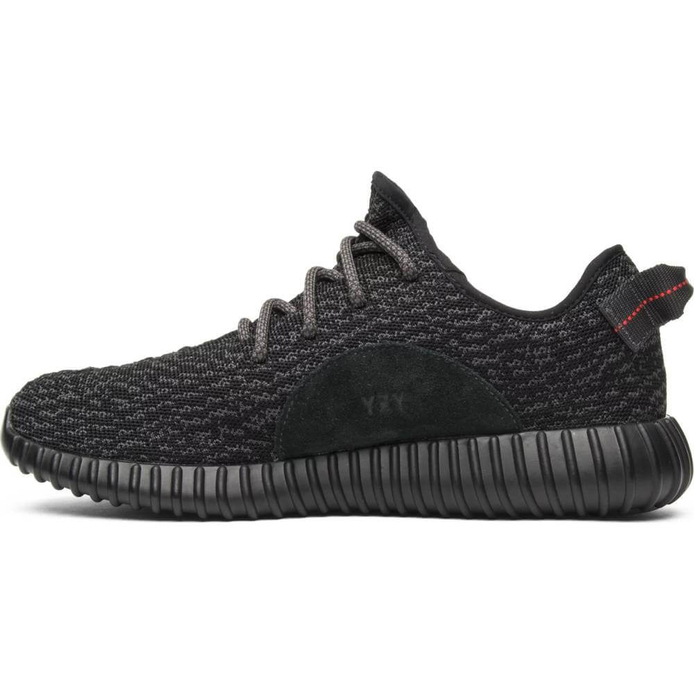 Yeezy Boost 350 sneakers, black