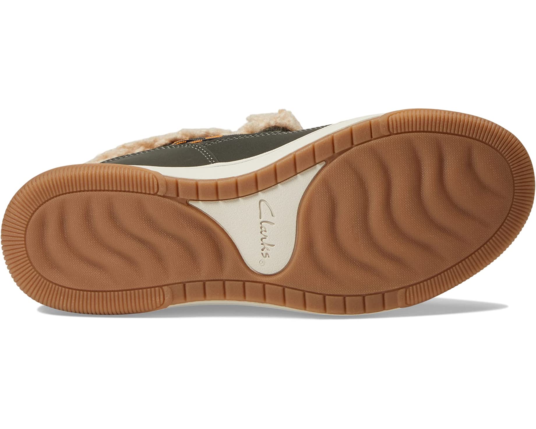 حذاء Breeze Glacier Clarks باللون الزيتوني