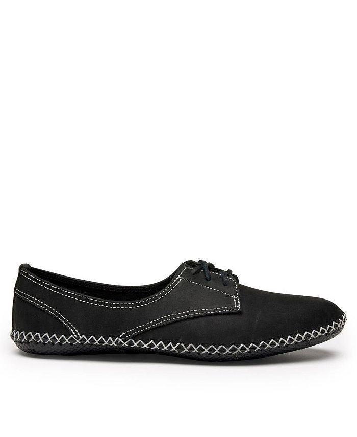 Women's Relax Taylor Quoddy Flat Shoes, Black