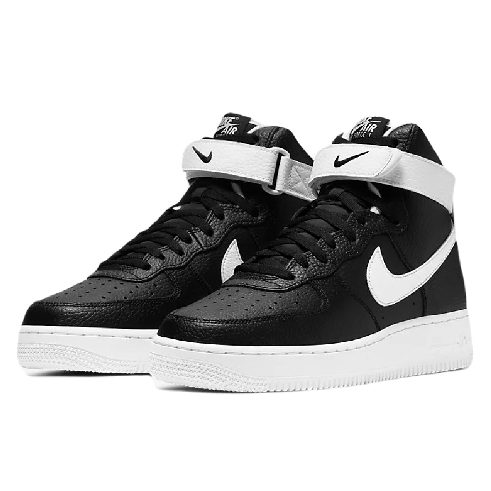 حذاء Nike Air Force 1 '07 High باللونين الأسود والأبيض