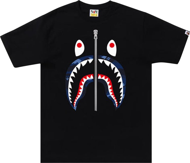 تي شيرت BAPE Color Camo Shark باللون الأسود/البحرية، باللون الأسود