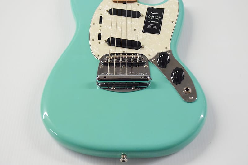 Fender Vintera '60s Mustang - Sea Foam Green