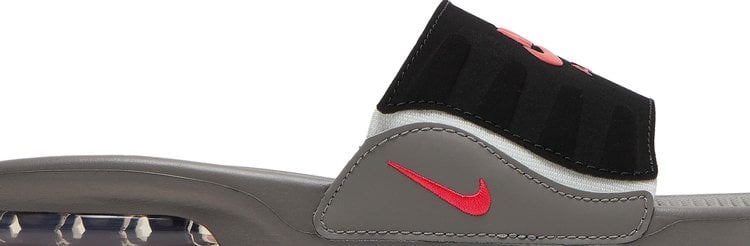 صندل Nike Air Max Camden Slide GS 'Flat Pewter Siren Red' باللون الرمادي