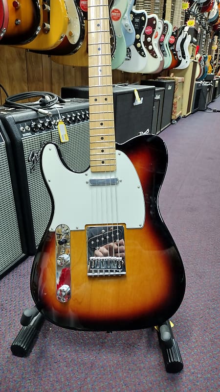 Fender Standard Telecaster Left-Handed 2006-2018 Standard Telecaster Left-Handed