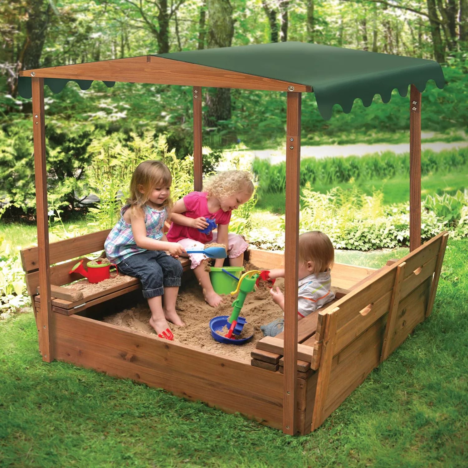 Transformable sandbox with covered Badger Badger Basket