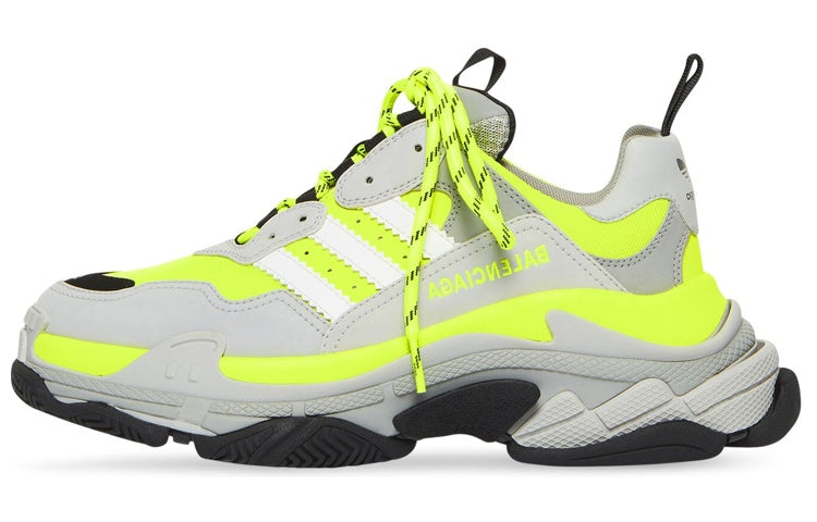 حذاء رياضي Balenciaga Chunky Triple S للرجال