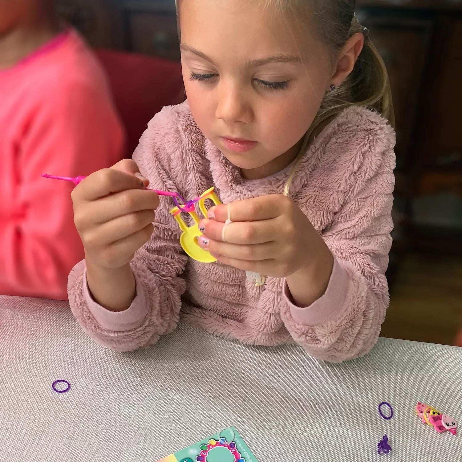 Mini Rainbow Loom Loomi-Pals Bracelets Making Kit with Happy Loom Rainbow Loom